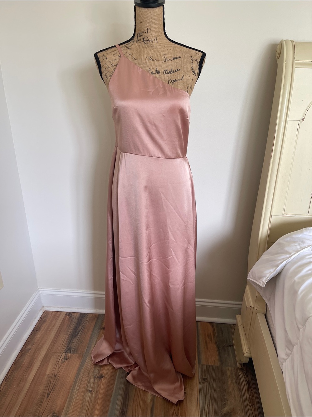 Show me your MUMU Women's Satin One-Shoulder Champagne Evening Dress, size L